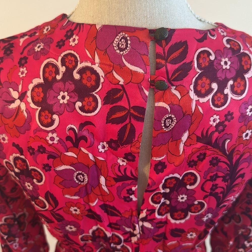 NEW Anthropologie Maeve Wrap Dress Pink Floral XS
NWT - Picture 8 of 9